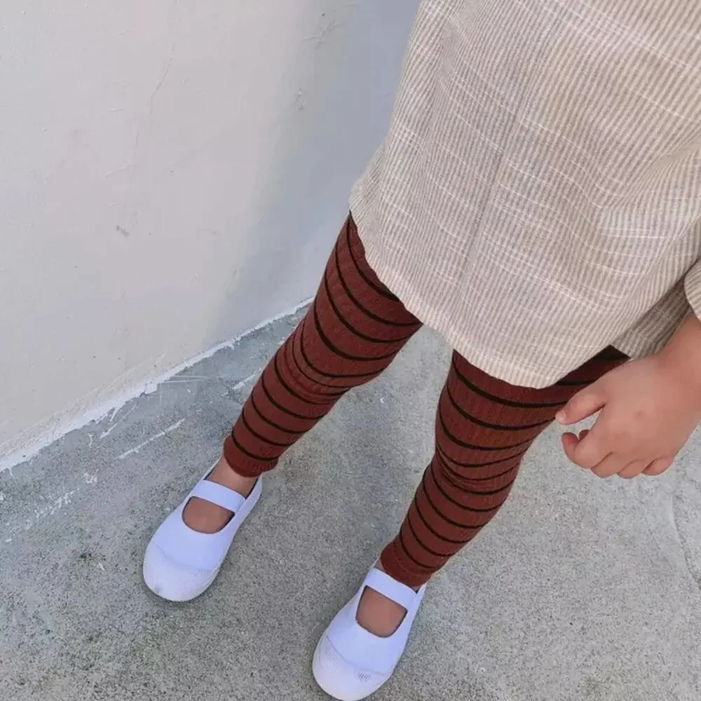 New Girl’s  striped leggings rust, black  3-4 years, 5T